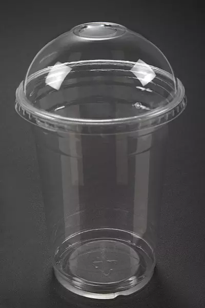 single plastic cup with lid