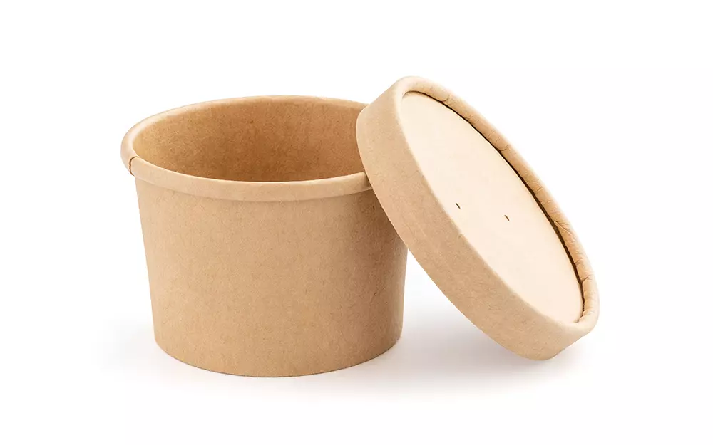 a single soup cup with lid